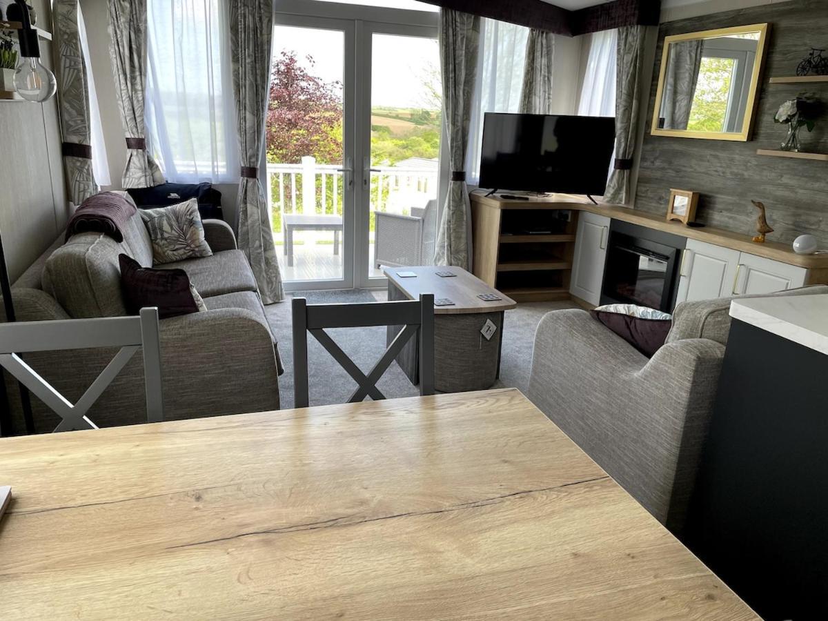 Luxury Caravan Cornwall Sleeps 4 Countryside View St Austell Extérieur photo